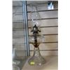 Image 2 : GLASS OIL LAMP