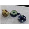 Image 2 : TWO PIECES OF VINTAGE POTTERY