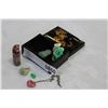 Image 1 : EASTERN LACQUER JEWELLRY BOX WITH CONTENTS