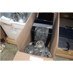 BOX OF BEER GLASSES AND A AND W MUGS