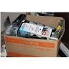 Image 2 : BOX OF ELECTRONICS AND COLLECTIBLES