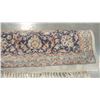 Image 2 : VINTAGE RUG WITH FRINGE