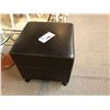 Image 1 : BROWN LEATHER OTTOMAN