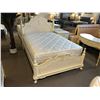 Image 1 : WHITE 4 POST QUEEN BED WITH MATTRESS & 1 NIGHT STAND