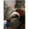 Image 1 : LOT OF 8 PLASTIC FOLDING CHAIRS
