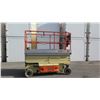 Image 2 : JLG 3246ES Aerial Scissor Lift, 32-Foot Working Height, 243 Hours