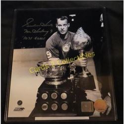 Gordie Howe Black & White Autographed 8x10 Detroit