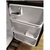Image 4 : Fridgidaire Refrigerator