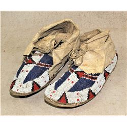 Plains Beaded Moccasins