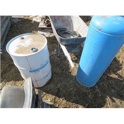 Pallet tractor set, wheel barrow and barrel