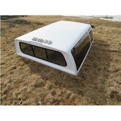 Fiberglass pickup cap like new 8ft