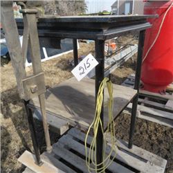 Leg vise on eye level stand