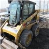 Image 2 : Cat 2005 skid steer 216C. Good unit, cab, heat, bucket.