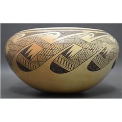 HOPI POTTERY BOWL (NAMPEYO)