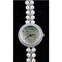 YAQIN Ladies Watch Bracelet RV $200