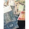 Image 2 : WORLD BANKNOTE LOT OF 25 NOTES