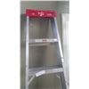 Image 2 : ALUMINUM SEVEN FOOT LADDER