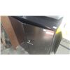 Image 1 : BLACK METAL CUPBOARD