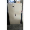 Image 1 : METAL CABINET