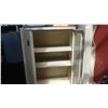 Image 2 : METAL CABINET