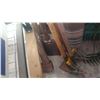 Image 2 : SHOVELS AND AXES AND GARDEN TOOLS