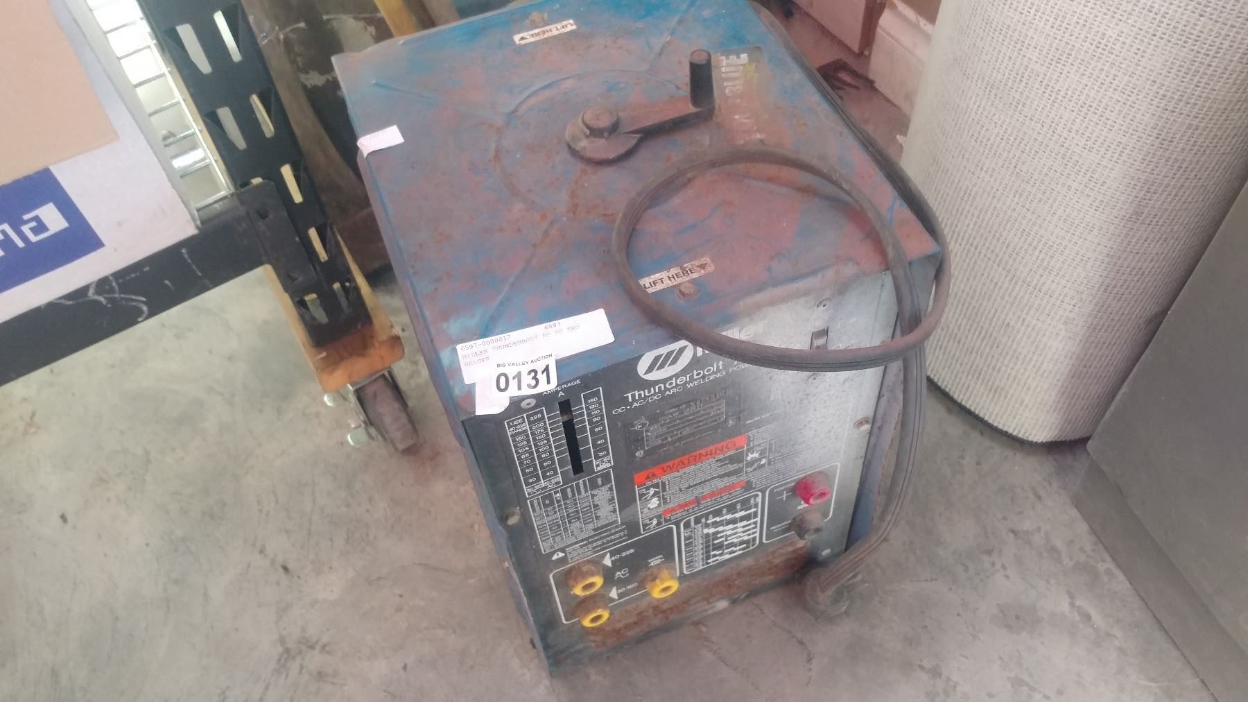 MILLER THUNDERBOLT AC DC ARC WELDER