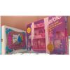 Image 1 : BARBIE LIVING PRETTY HOME AND CASE