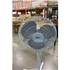 Image 2 : SUPER FLOOR FAN