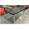 Image 2 : BLACK DINING TABLE WITH 6 LEATHER CHAIRS
