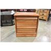 Image 2 : 2 DRAWER NIGHTSTAND