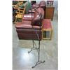 Image 2 : IRON 3 FOOT STAND