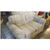 Image 3 : SOFA AND LOVESEAT