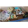 Image 1 : TRAY OF FIGURES AND COLLECTABLES