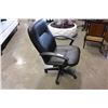 Image 2 : BLACK LEATHER GAS LIFT OFFICE CHAIR