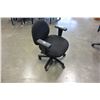 Image 2 : BLACK GAS LIFT OFFICE CHAIR