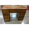 Image 1 : 9 DRAWER DOUBLE PEDESTLE DESK