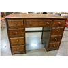 Image 2 : 9 DRAWER DOUBLE PEDESTLE DESK
