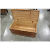Image 3 : HONDERICH CEDAR CHEST
