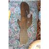 Image 2 : WOOD NATIVE CARVING KILLER WHALE SIGNED ROBERT CAMPBELL RIVER
