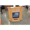 Image 1 : ELECTRIC FIREPLACE WITH OAK MANTLE