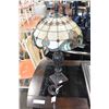 Image 1 : STAINED GLASS TABLE LAMP