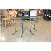 Image 2 : METAL HALL TABLE