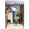 Image 2 : BOX OF COLLECTIBLE LIGHTER DRAGON FLASK ETC