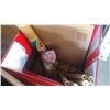 Image 1 : BOX OF CARVINGS AND WOOD DECOR