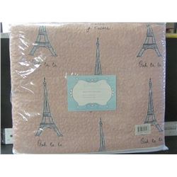 New Whimsical Hotel collection Quilt set Queen size