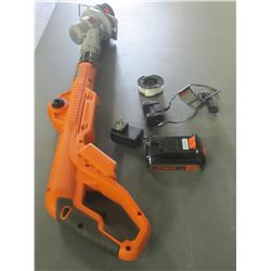 New Black & Decker 20 volt Lithium 12" string Trimmer/weedeater