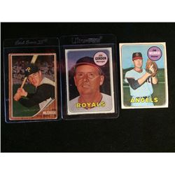 BASEBALL TRADING CARDS LOT (JOE GORDON, JIM WEAVER, BILL MAZEROSKI)