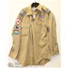 Image 1 : VINTAGE SCOUTS CANADA UNIFORM SHIRT WITH BADGES