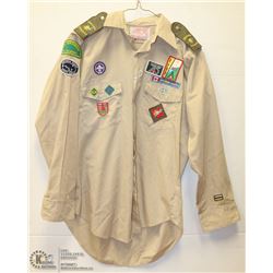 VINTAGE SCOUTS CANADA UNIFORM SHIRT WITH BADGES