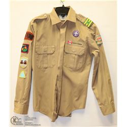 VINTAGE SCOUTS CANADA UNIFORM SHIRT WITH BADGES